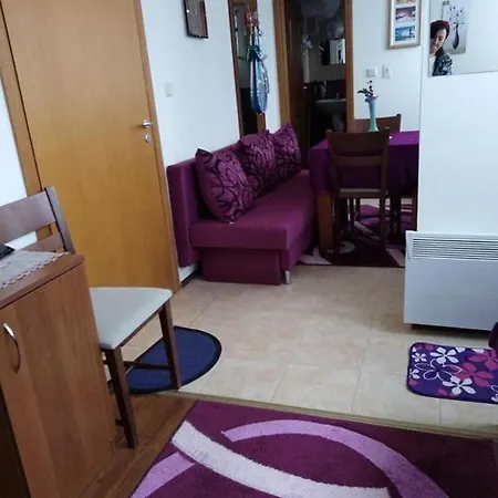 Apartment студио м в росица